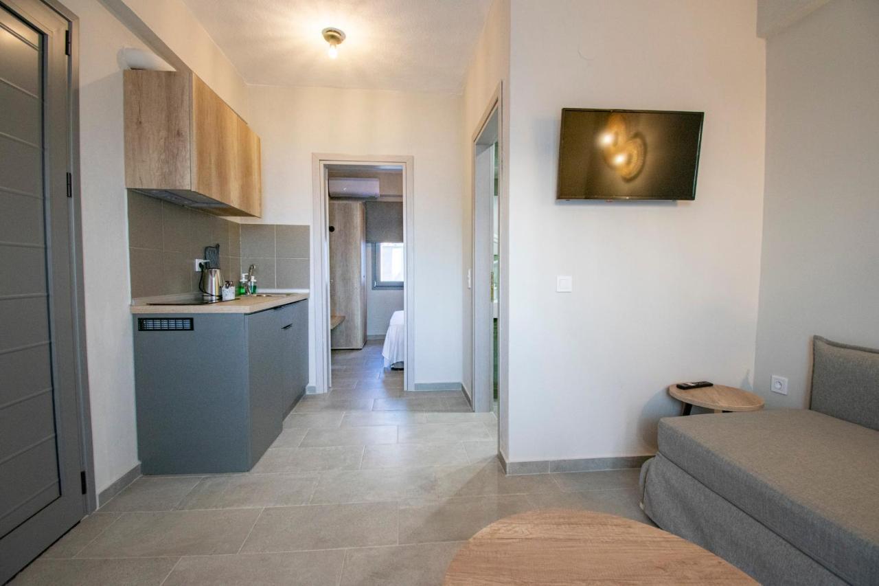 Heraclea Luxury Suites Néa Iráklia Eksteriør bilde
