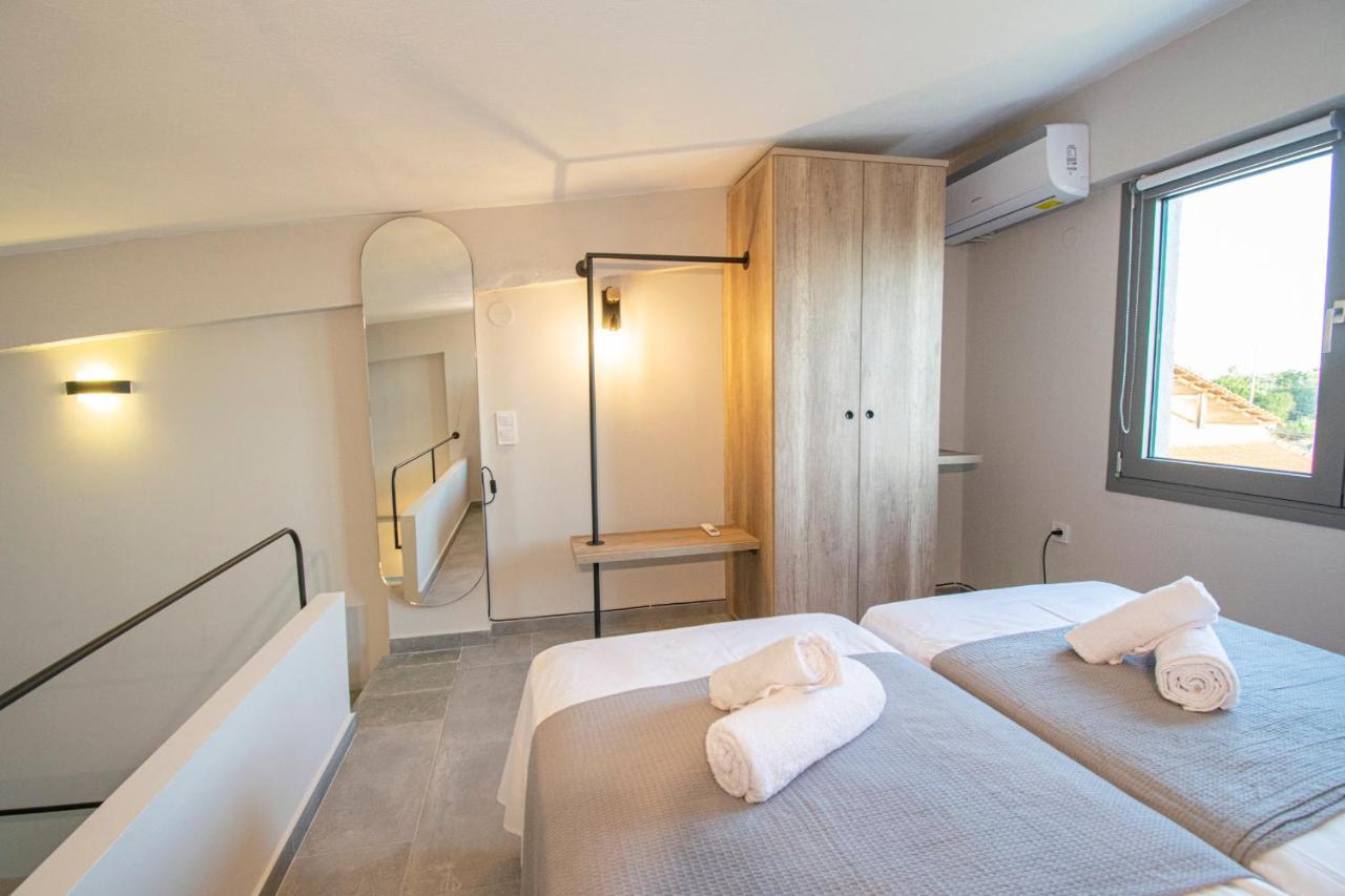 Heraclea Luxury Suites Néa Iráklia Eksteriør bilde