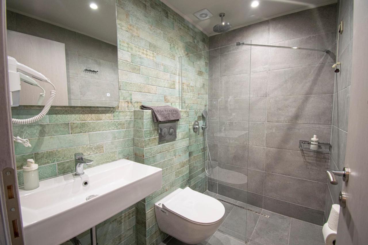 Heraclea Luxury Suites Néa Iráklia Eksteriør bilde