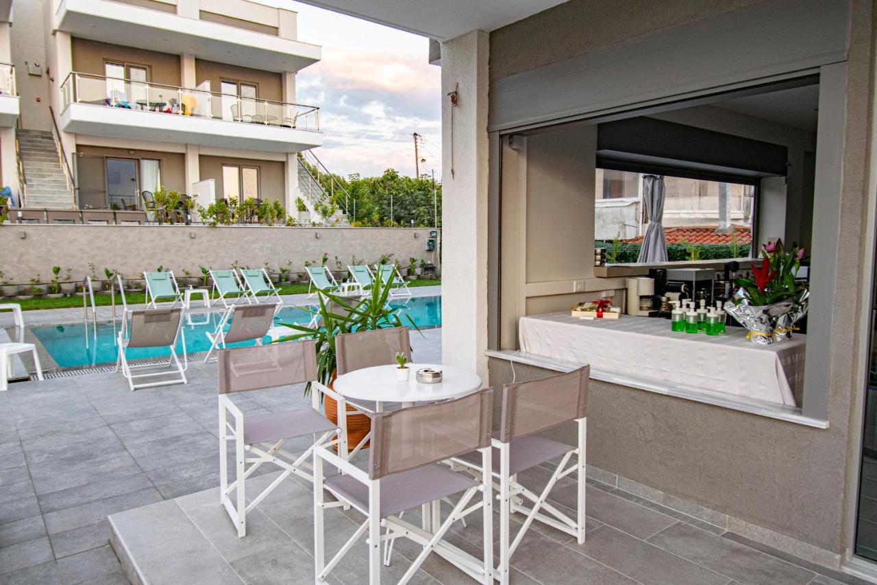 Heraclea Luxury Suites Néa Iráklia Eksteriør bilde