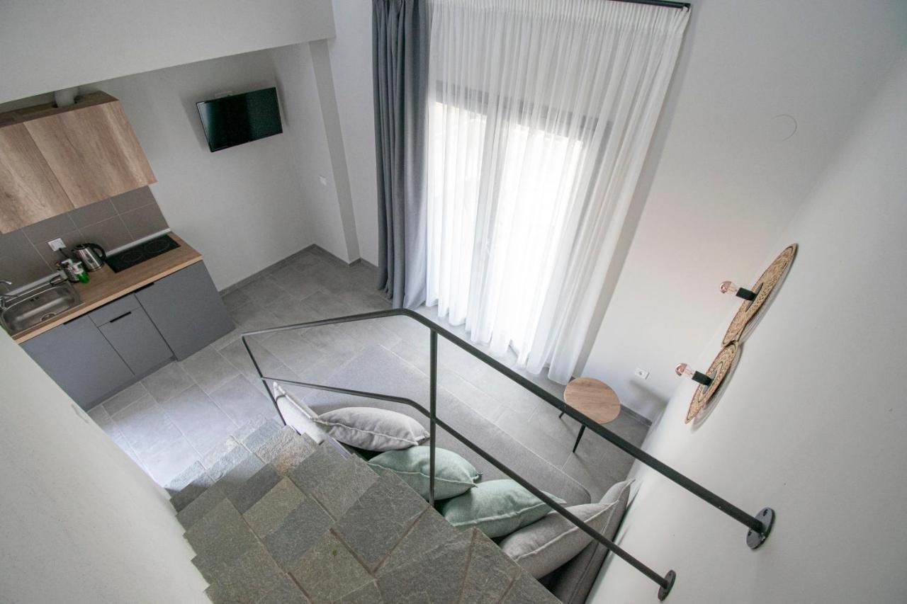 Heraclea Luxury Suites Néa Iráklia Eksteriør bilde